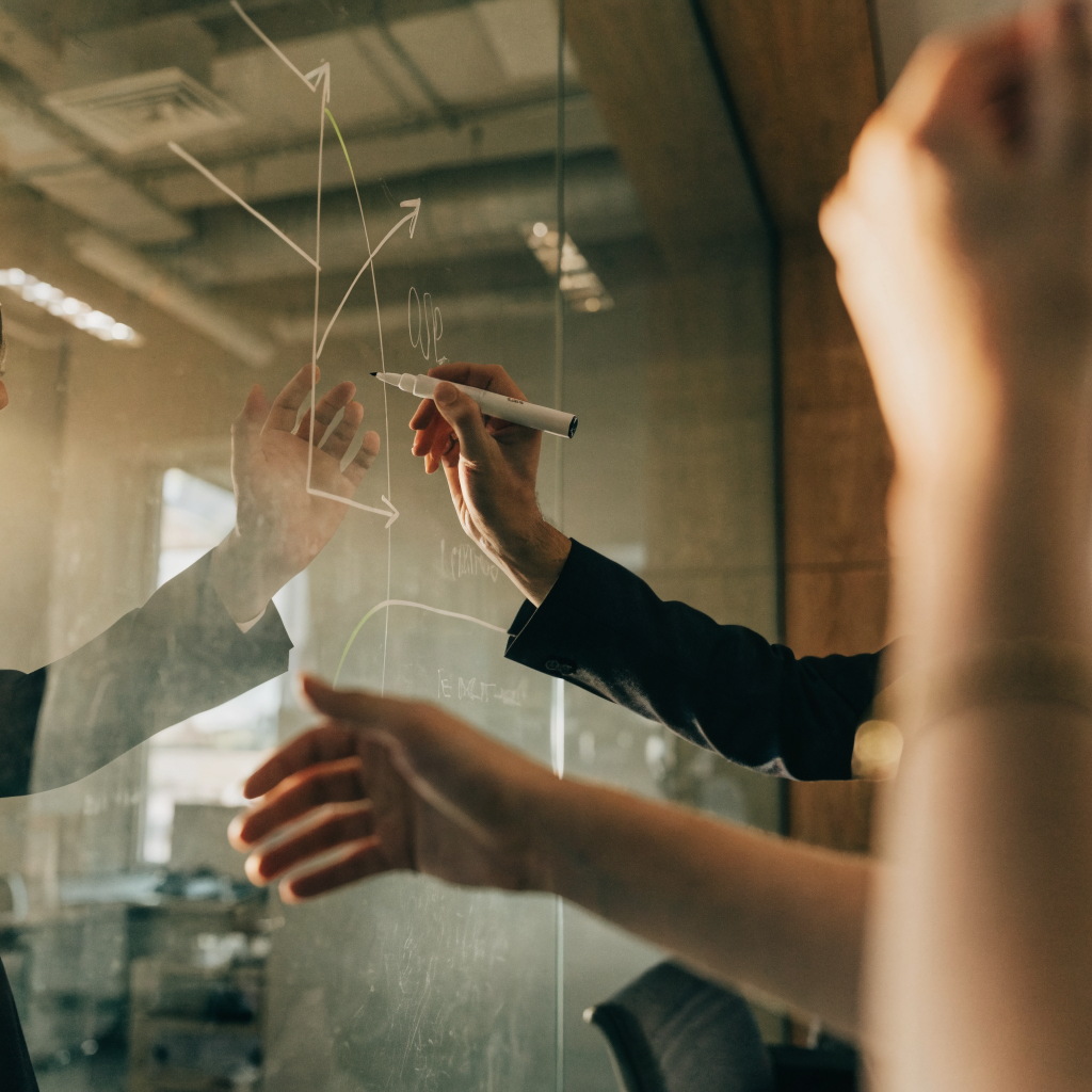 Strategi & Konsultasi Marketing
